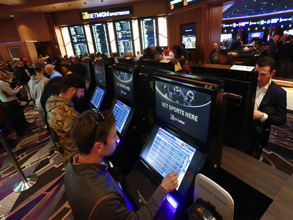 เดิมพัน